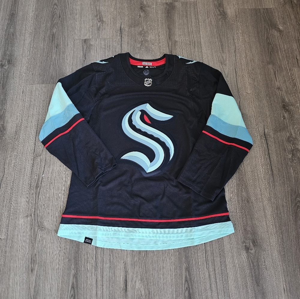 Adidas Seattle Kraken Hockey Jersey Mens Size 50 Medium